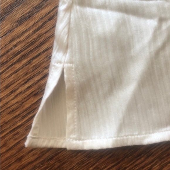 Elegant tank - Picture 2 of 7